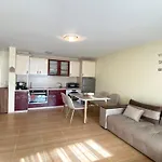 Bratanov Lifestyle Deluxe Διαμέρισμα