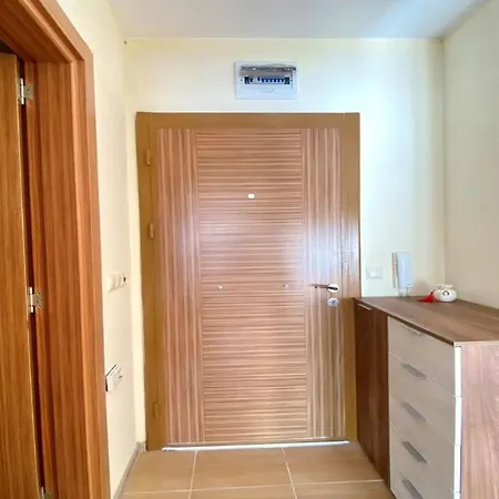 Bratanov Lifestyle Deluxe Nessebar